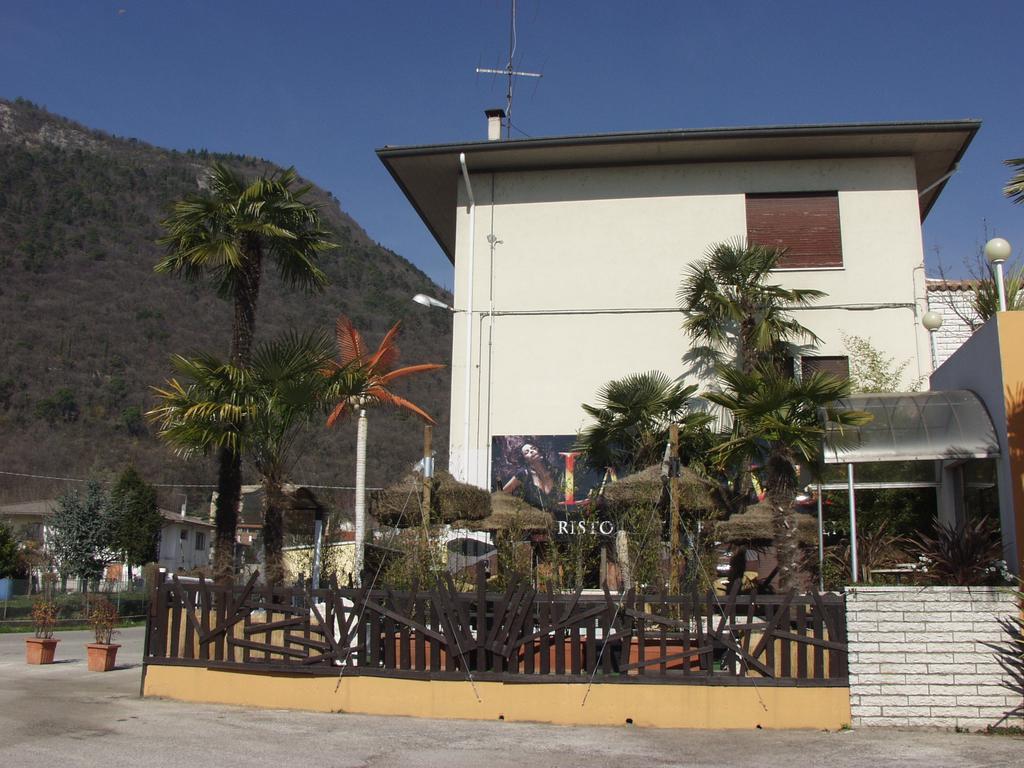 Hotel Cubamia Romano D'Ezzelino Buitenkant foto