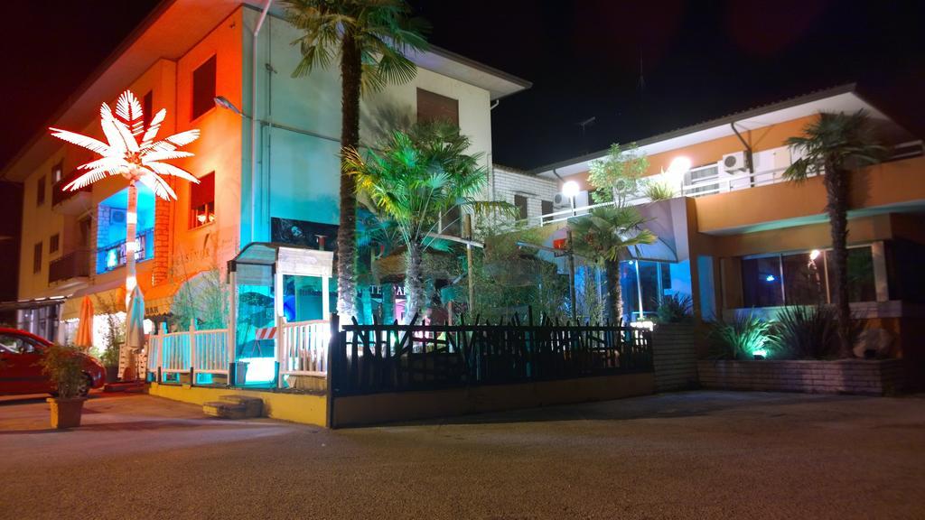 Hotel Cubamia Romano D'Ezzelino Buitenkant foto